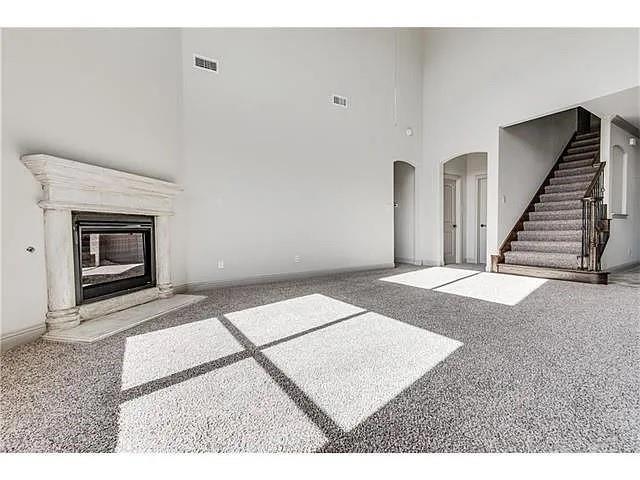 Foto del edificio - 908 Lake Meadow Ln