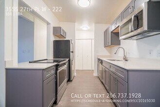 Building Photo - 3555 27th Pl W