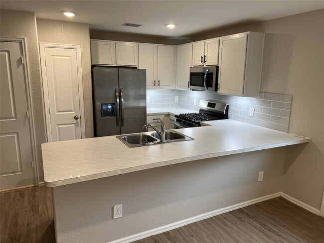 Foto del edificio - 132 Pine Bend Ct