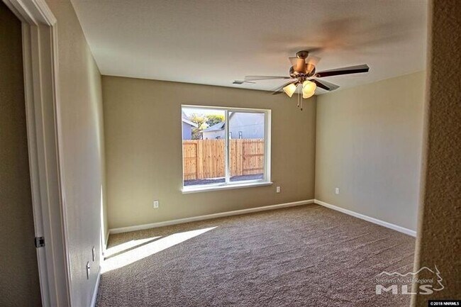 Foto del edificio - BRAND NEW 4 Bedroom Fallon Home