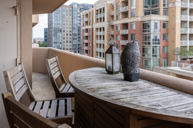 Photo - 1301 N Courthouse Rd