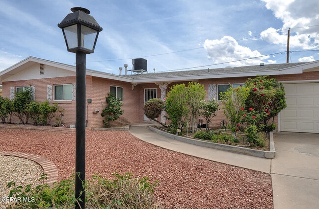 Foto del edificio - 9632 Gairloch Dr