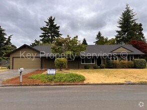 Building Photo - 6905 Kentucky Dr