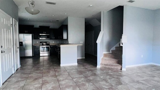 Building Photo - 6536 S Goldenrod Rd