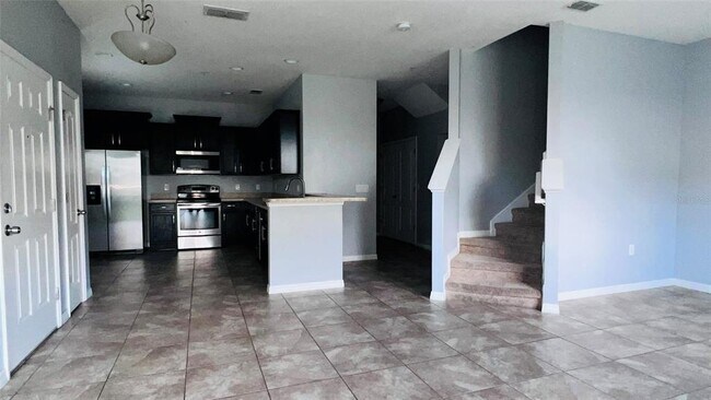 Foto del edificio - 6536 S Goldenrod Rd