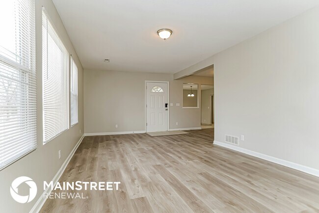 Foto del edificio - 827 E 115th St