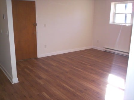 Photo - 11 Hodges Ave Apartment