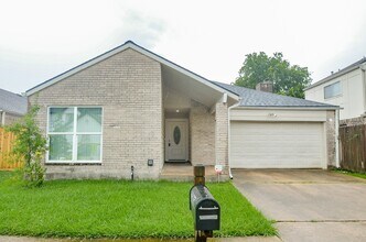 Building Photo - 7703 Quail Meadow Dr