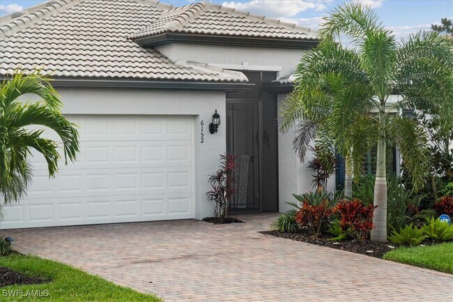 Foto del edificio - 6152 Harmony Dr
