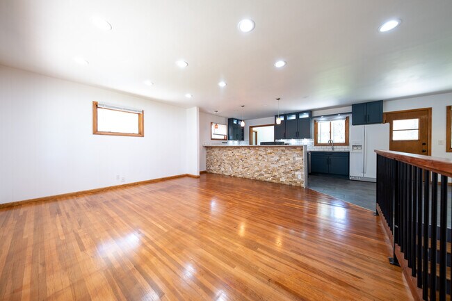 Foto del edificio - 10130 Fremont Ave S