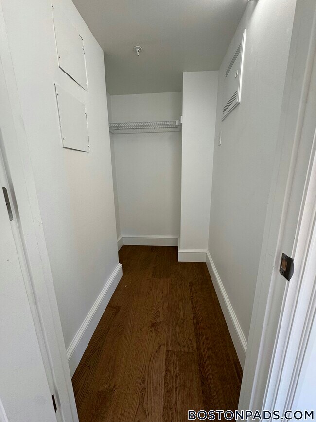 Foto del edificio - 1200 Massachusetts Ave