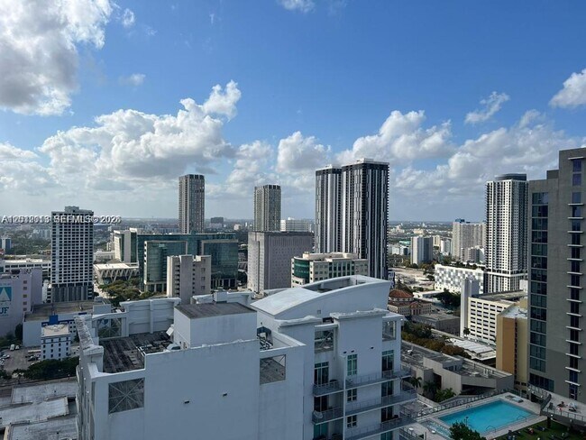 Foto del edificio - 253 NE 2nd St