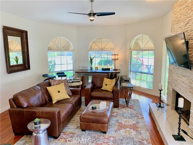 Building Photo - 44451 Kings Canyon Ln