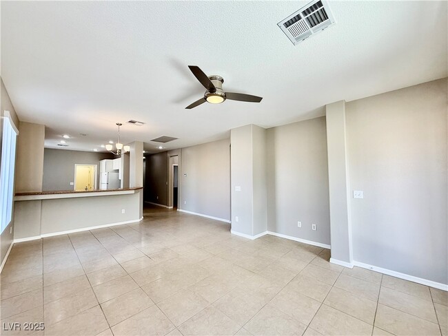 Building Photo - 5147 Progresso St