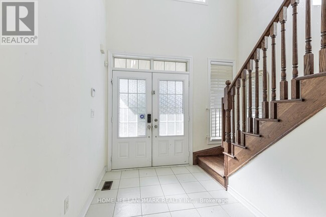 Building Photo - 118 Livante Ct