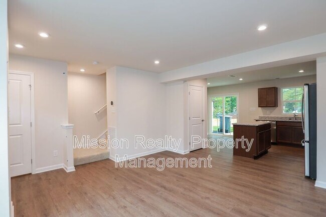 Foto del edificio - 1164 Canterbury Rdg Rd