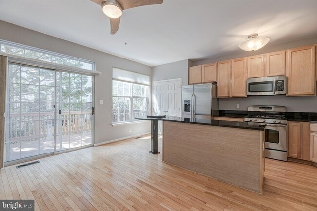 Photo - 5140 Donovan Dr Townhome