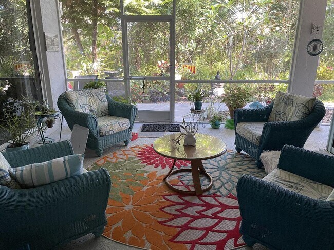 Foto del edificio - 4756 Old Stone Rd