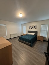 Building Photo - 2142 Blackstone Landing Dr