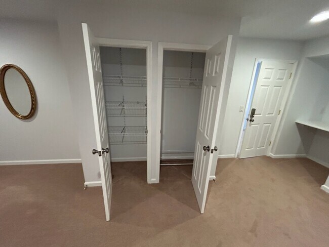 Foto del edificio - 510 N Cass St