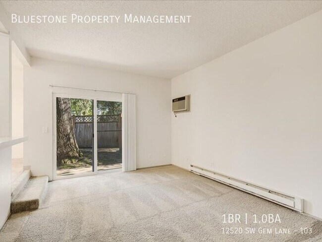 Foto del edificio - One Bedroom Coming Available