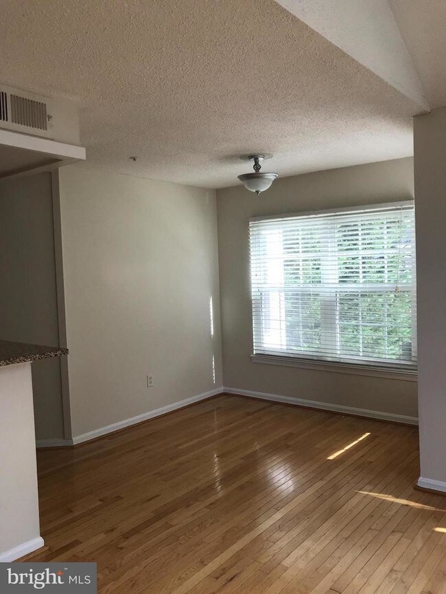14225 Bowsprit Ln Unit 507, Laurel, MD 20707 Condo for Rent in Laurel