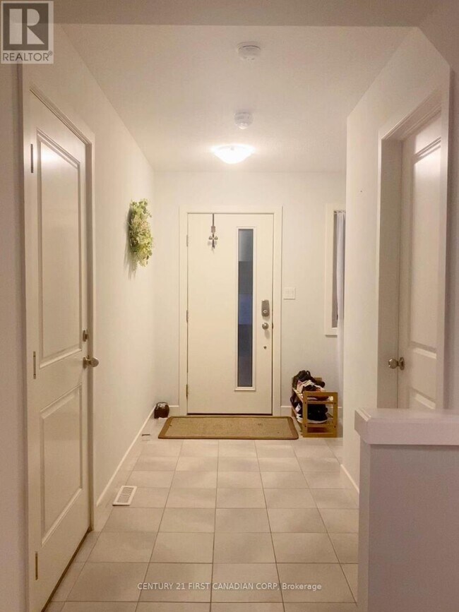 Photo du bâtiment - 7 Empire Pkwy