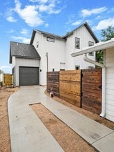 Building Photo - 1165 Nickols Ave