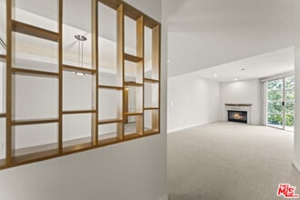 Building Photo - 171 N Church Ln