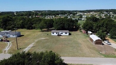 Building Photo - 156 Creekview Meadows Dr