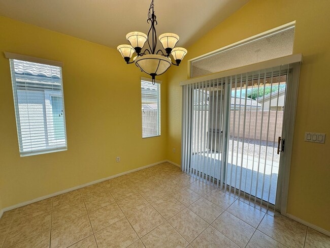 Building Photo - GORGEOUS AND SPACIOUS SINGLE STORY IN A QU...