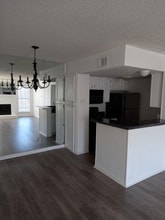 Building Photo - 9520 Royal Ln