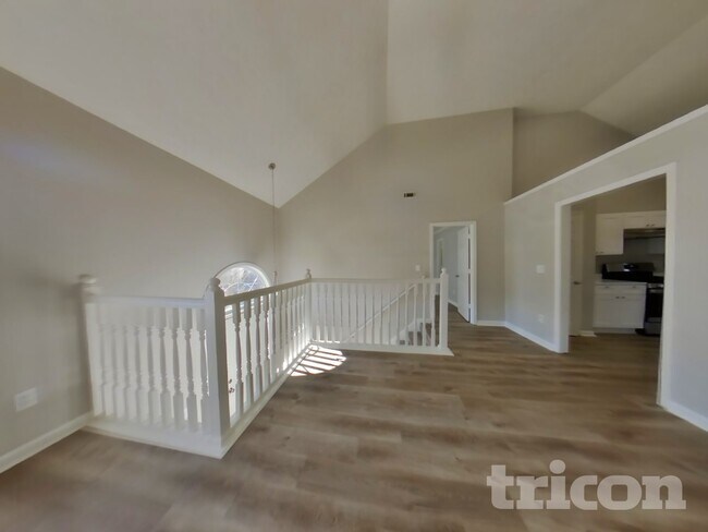 Foto del edificio - 1270 St Francis Ct