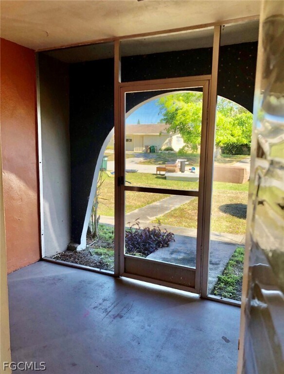 Foto del edificio - 704 SE 46th Ln