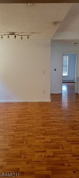 Foto del edificio - 557 Jackson Ave
