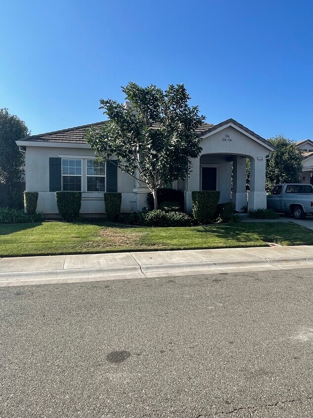 1712 Andrews Cir, Suisun City, CA 94585 House Rental in Suisun City