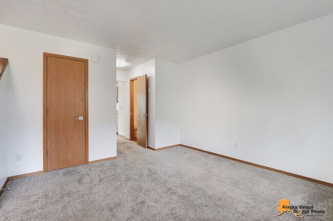 Foto del edificio - 1810 E 72nd Ave