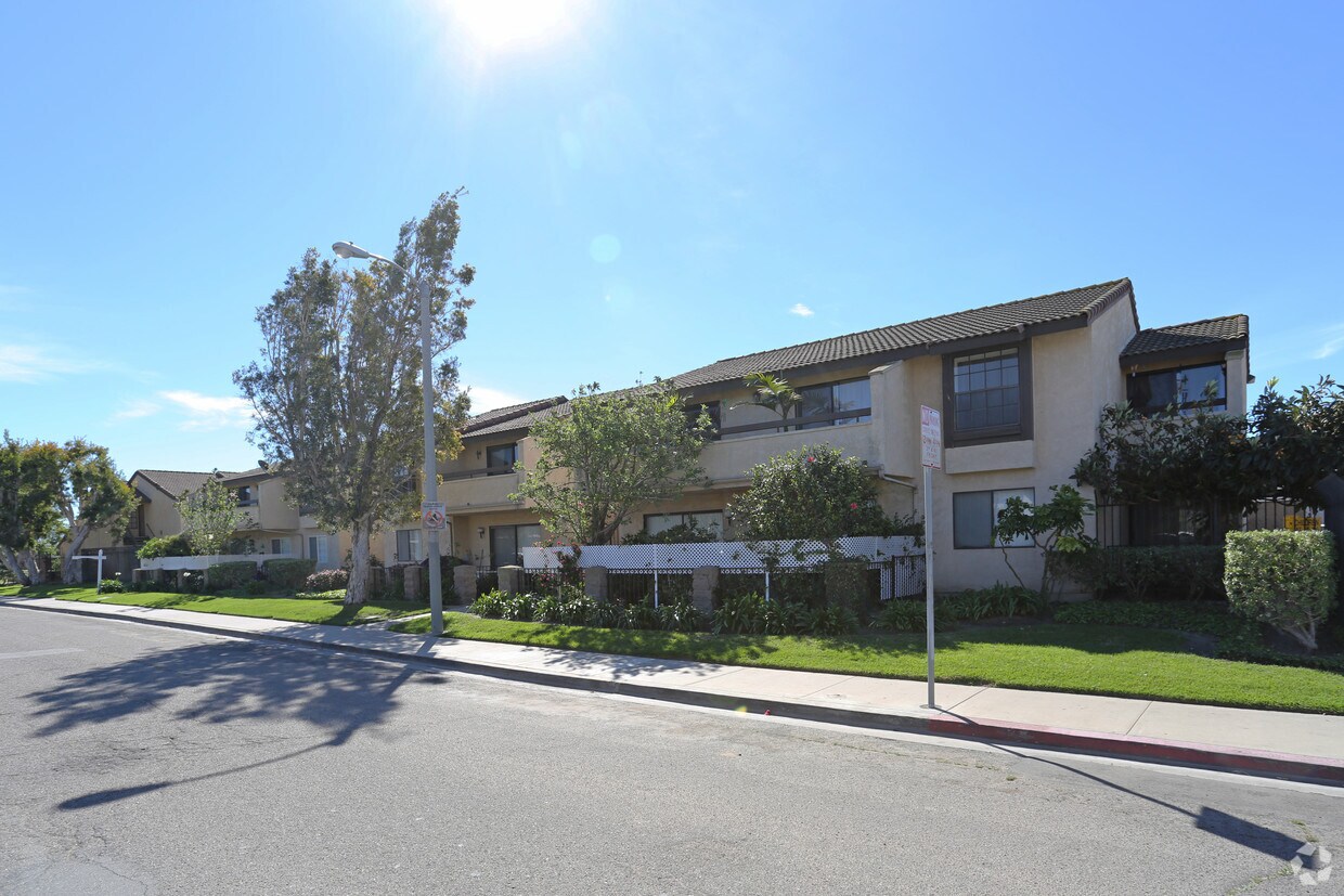 Fashion Park Apartments Apartments in Oxnard, CA
