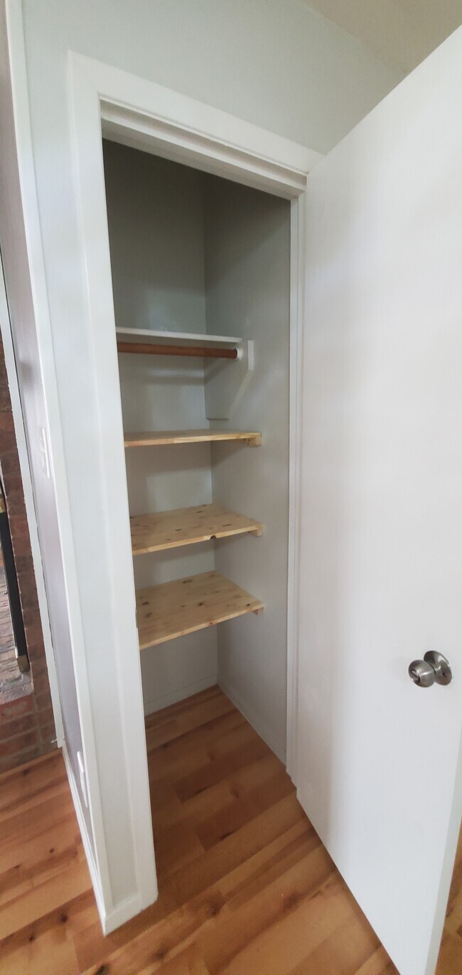 Foto del edificio - 7738 Staci Ct