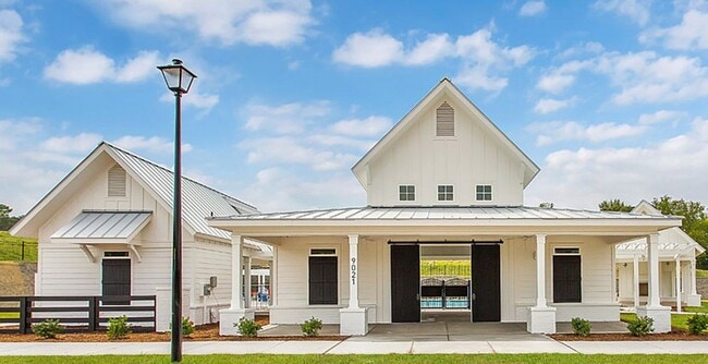 Building Photo - Stephens Farm