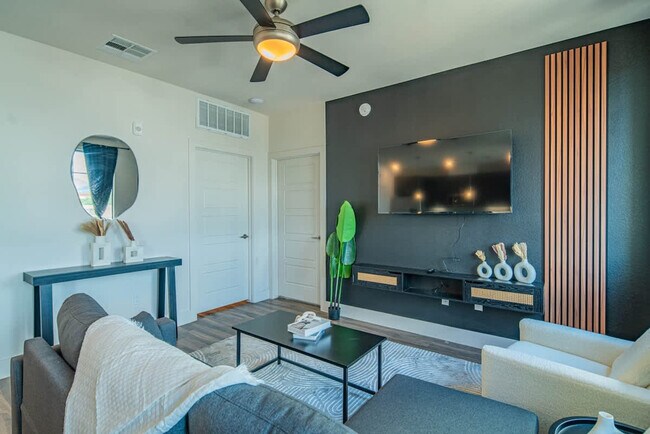 Foto del edificio - 15501 N Dial Blvd