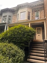 Building Photo - 5714 S Kimbark Ave