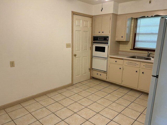 Foto del edificio - 1505 Brown Ave