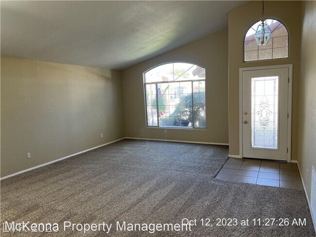Building Photo - 3 br, 2 bath House - 194 Kachina