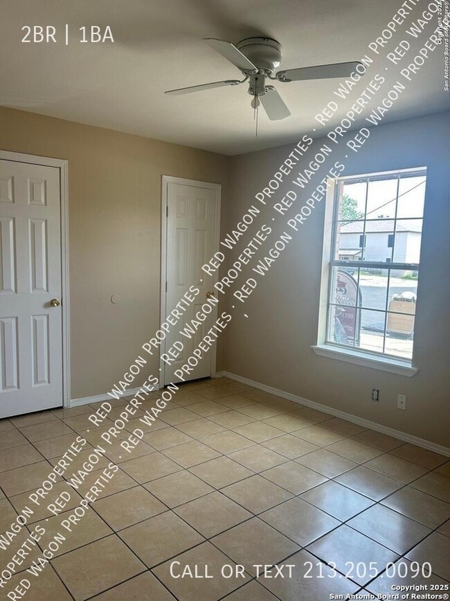 Building Photo - 7637 Windsor Oaks