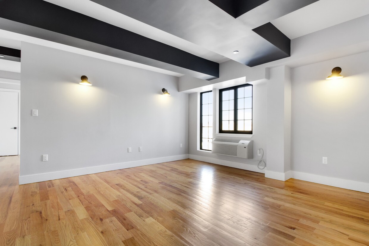 Foto principal - 186 Lenox Rd