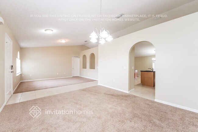 Building Photo - 1130 St Tropez Ct