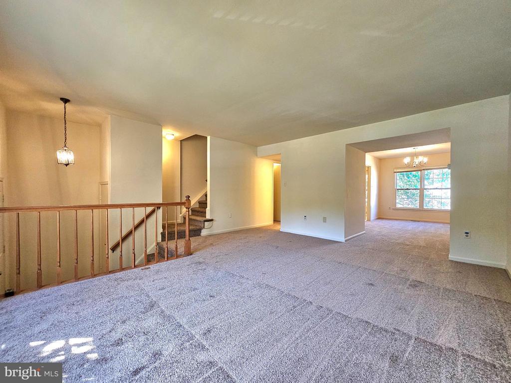 Primary Photo - 4713 Gainsborough Dr