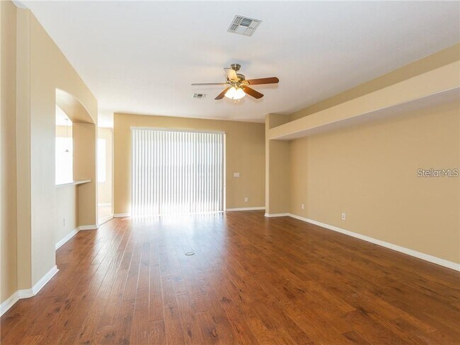 Building Photo - 173 Donner Dr