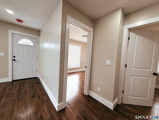 Foto del edificio - 260 Robin St